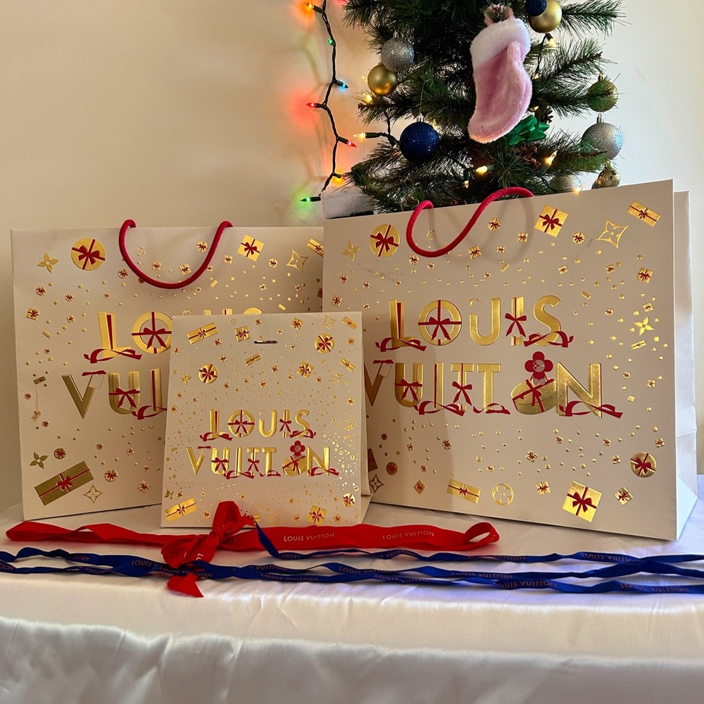 Original Louis Vuitton Gift Bags🤎💛